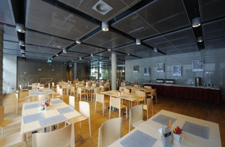 Hotel Solpark Kleszczow  Екстер'єр фото