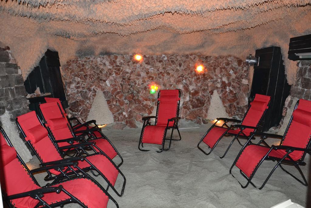 Hotel Solpark Kleszczow  Екстер'єр фото